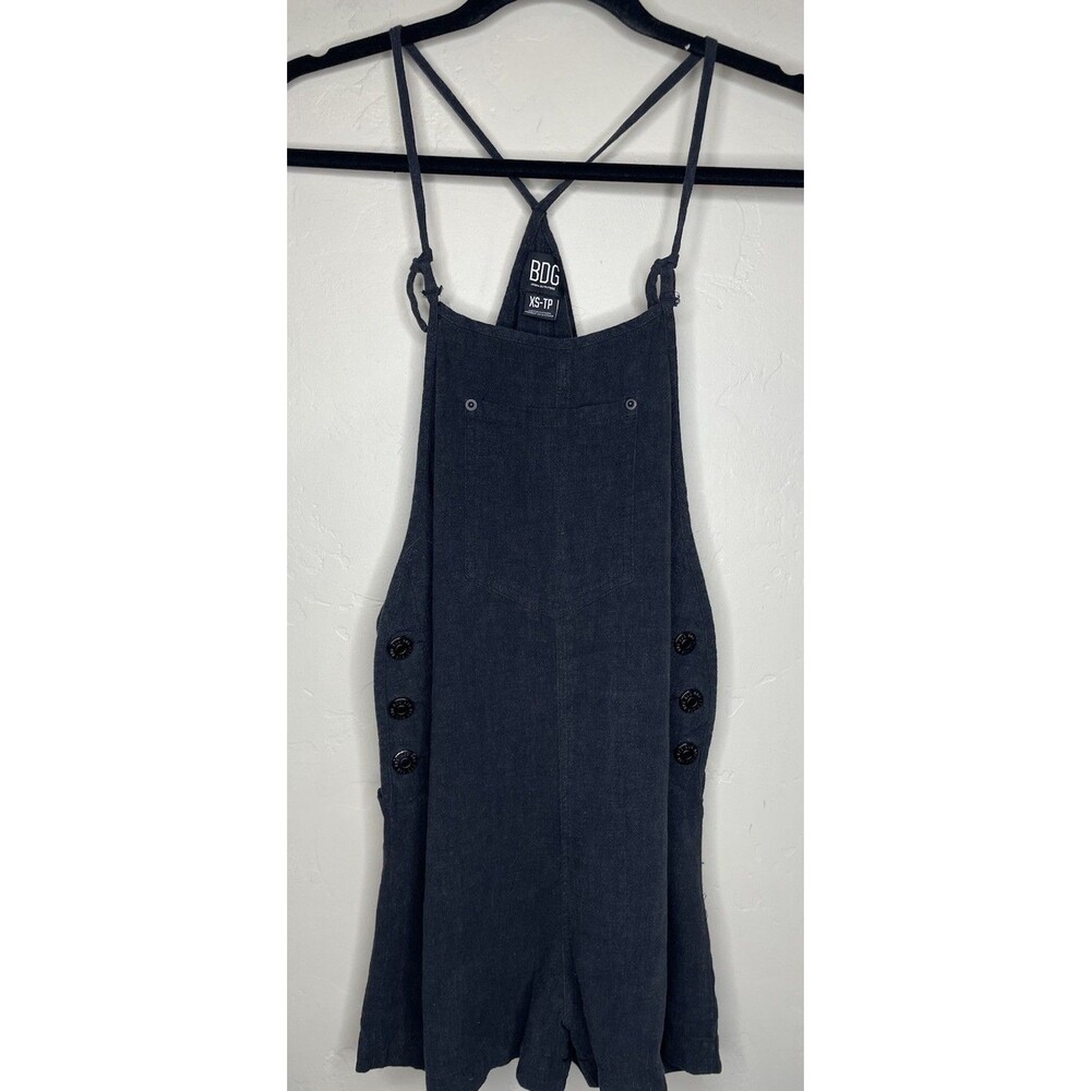 BDG Urban Outfitters Beach Pursuit Short Overalls Cover Off-Black Women's XS